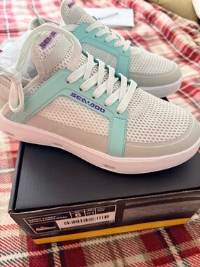 Sea-Doo Men’s White and Mint Performance Sneaker